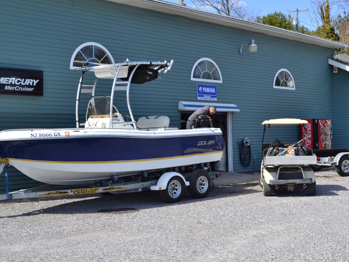 The service bay at Green Cove Marina provides a place for repairs and upgrades to power boats and sailboats in New Jersey.